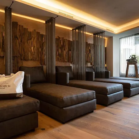 Hotel Patriarch 3*